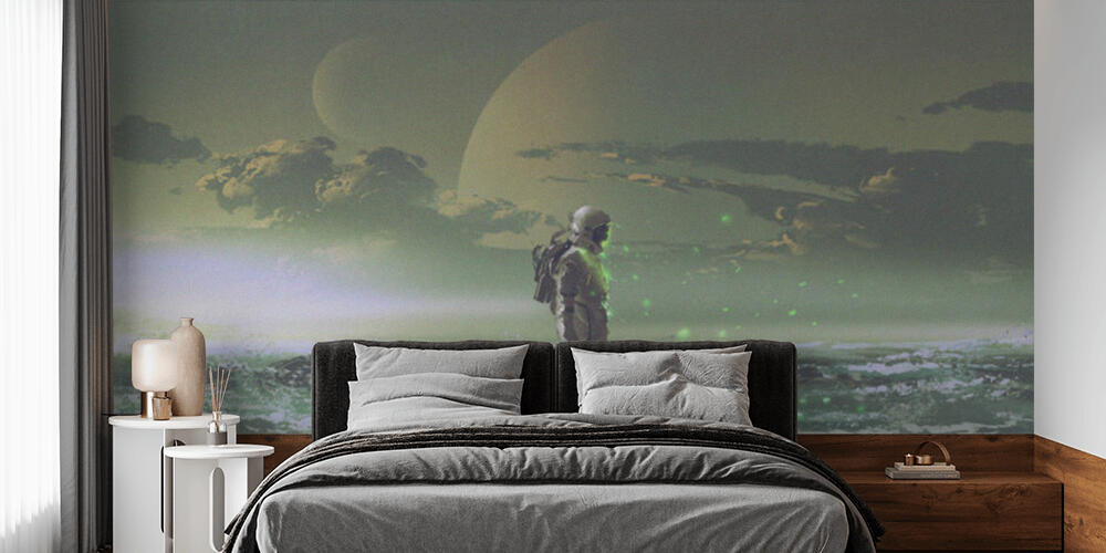 the astronaut standing by the sea against background of the planet, Camera da Letto