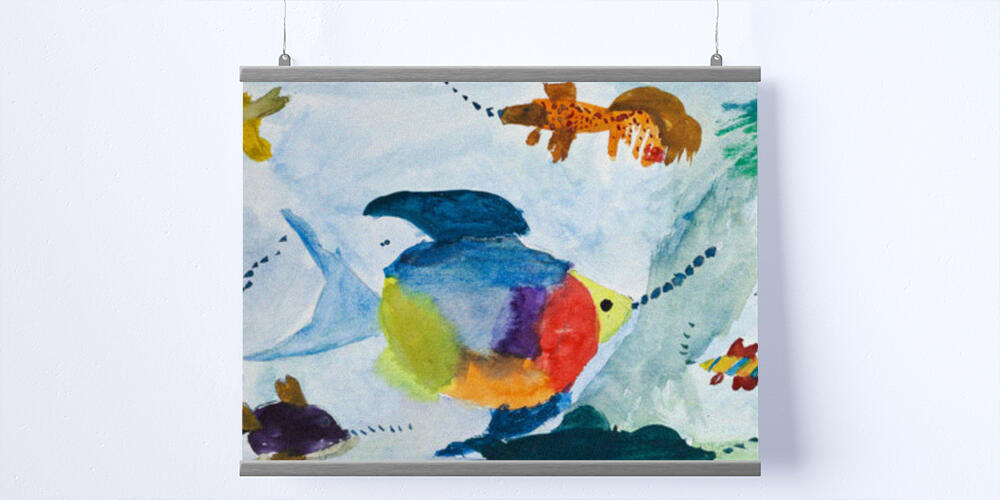 child's painting - fishes in sea, 