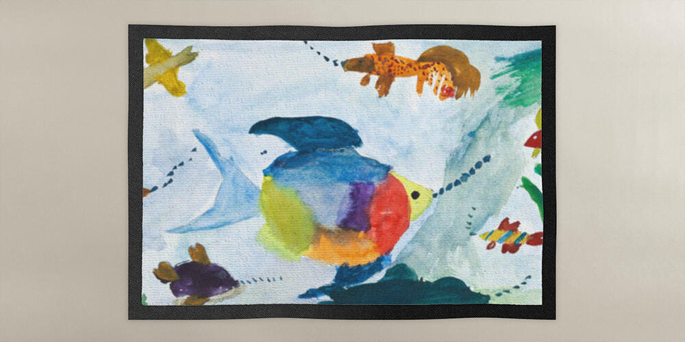 child's painting - fishes in sea, 